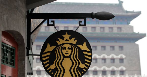 Foto: El logo de un Starbucks en China. (Reuters)