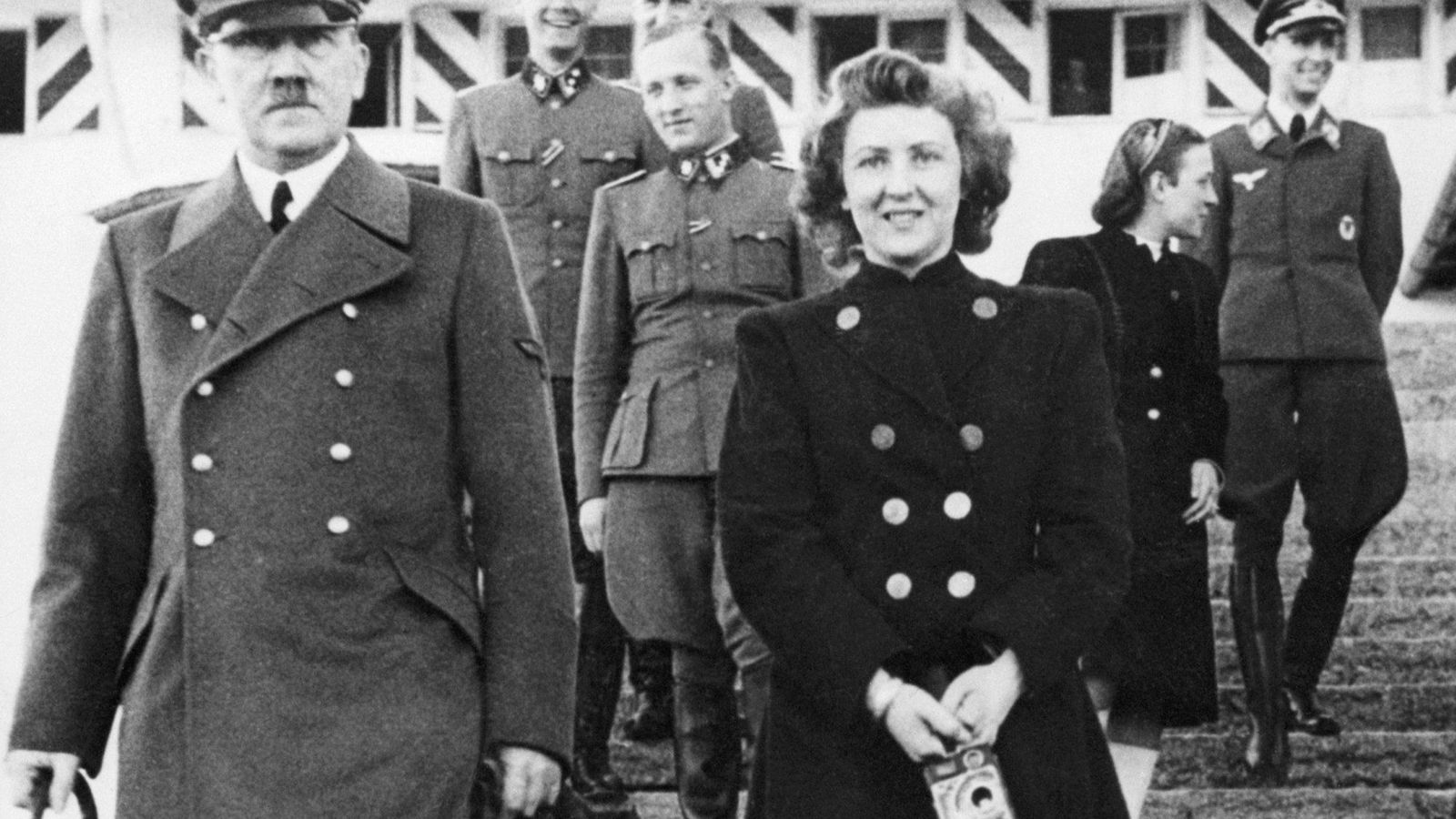 Foto: ¿Lograron Adolf Hitler y Eva Braun huir de Berlín?
