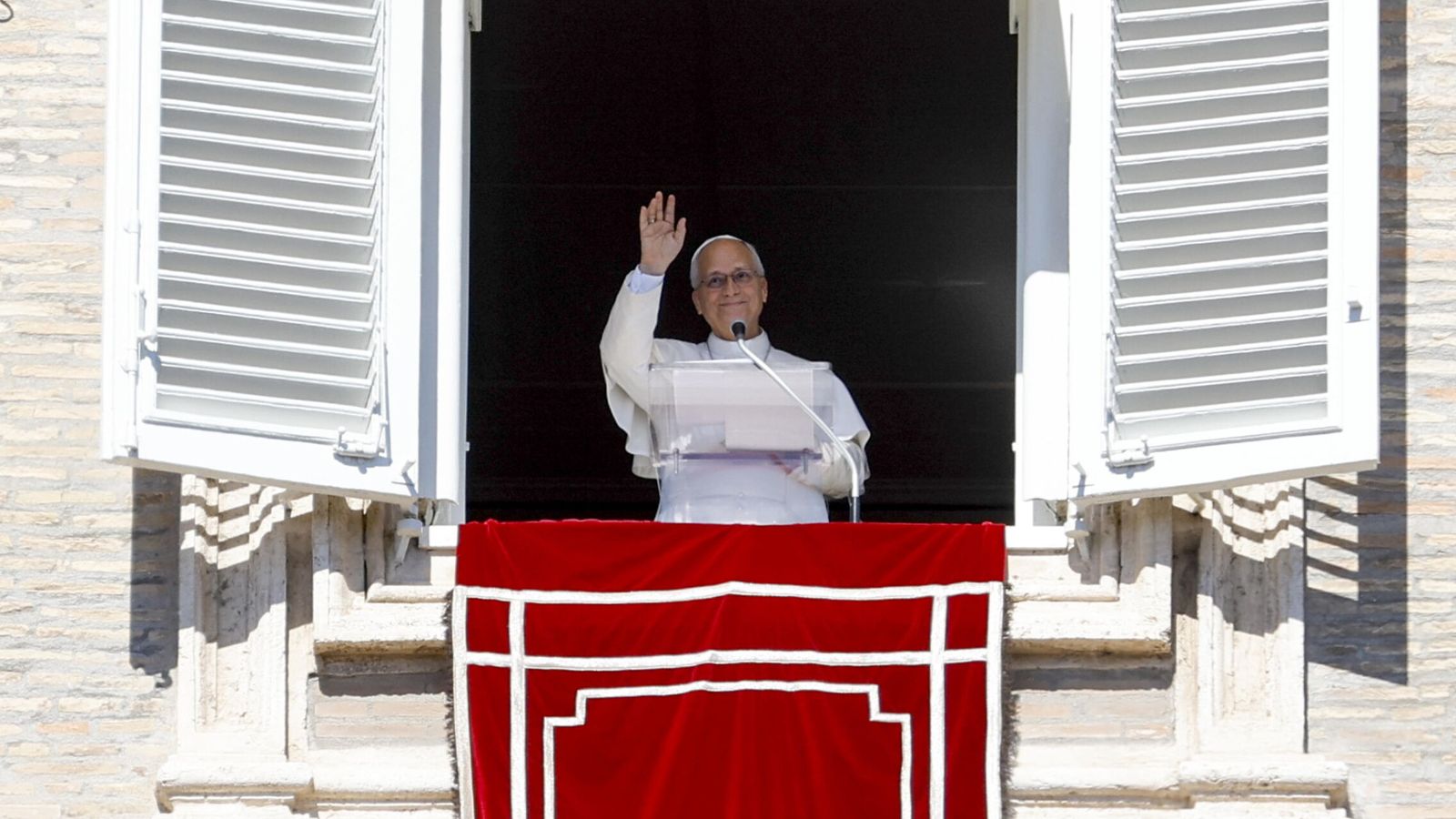 El Papa León XIV será hospitalizado este martes para someterse a la operación del nódulo del pulmón