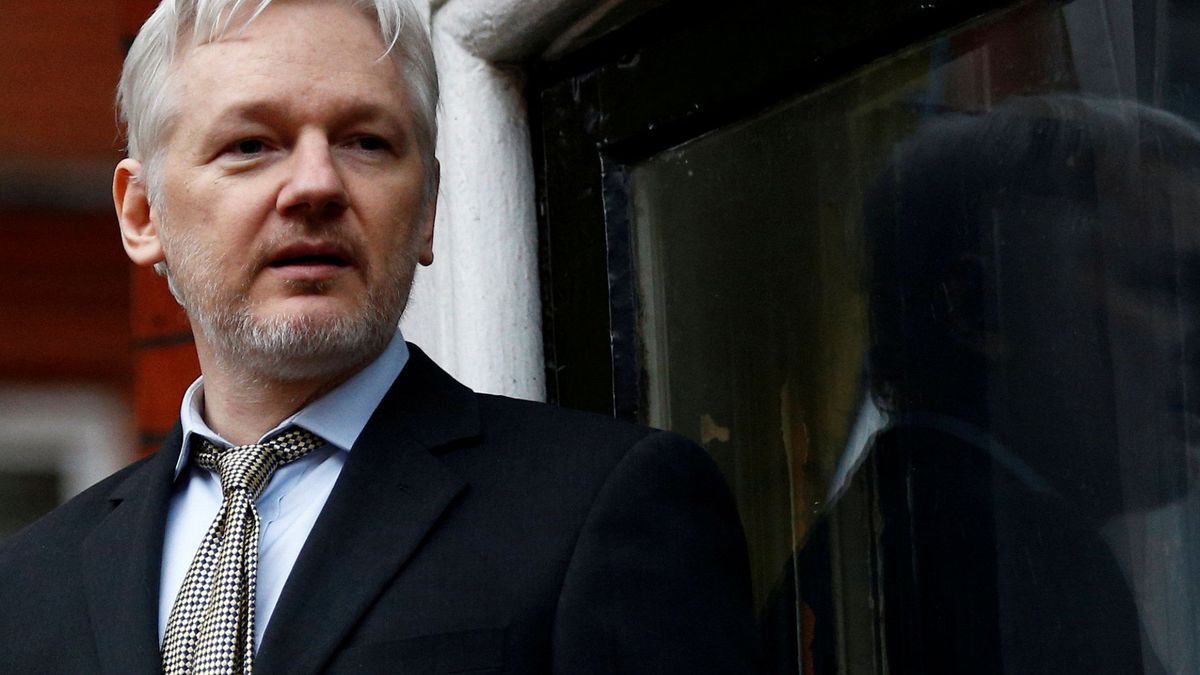 La Policía británica arrestará a Assange si abandona la Embajada de Ecuador