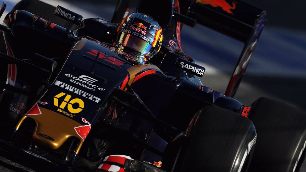 Toro Rosso pone un "sobresaliente" a Carlos Sainz, a quien debe un podio