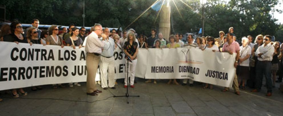 Foto: ETA quiere tener su propia organización de víctimas para contrarrestar a la AVT