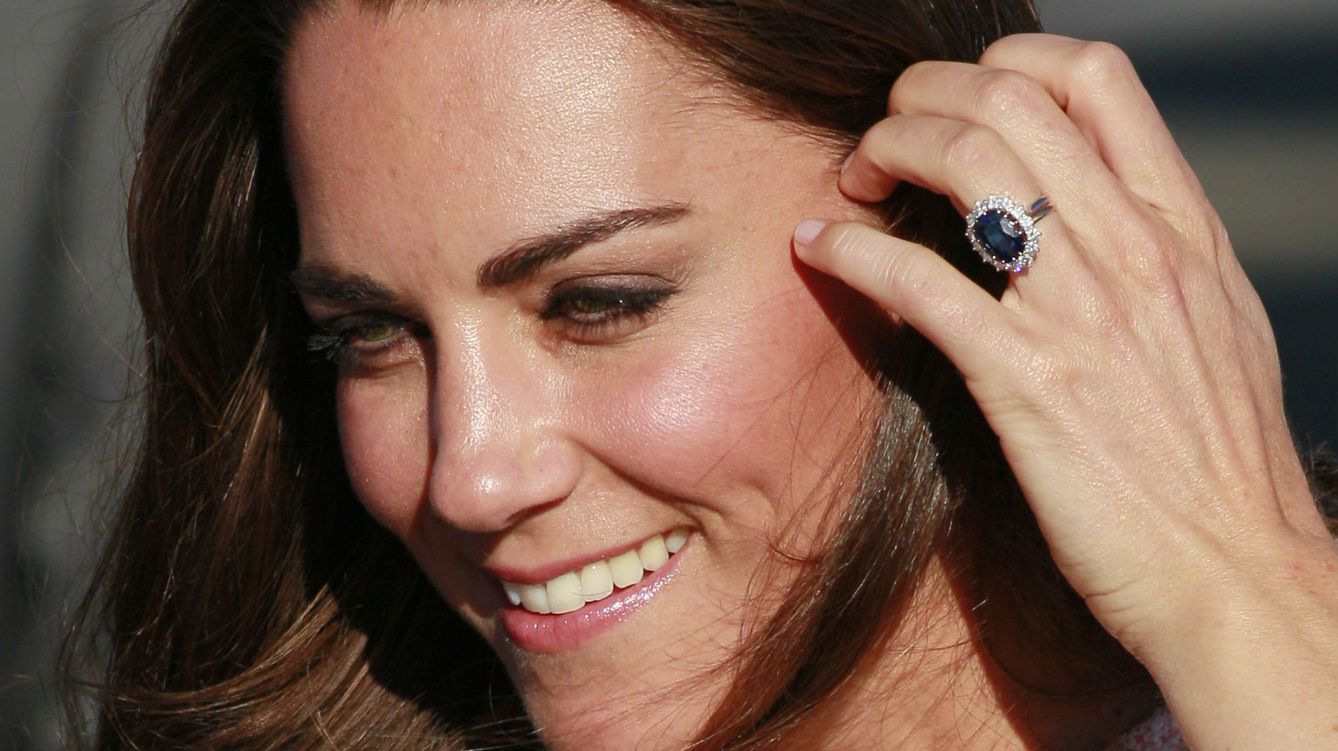 Foto: La duquesa de Cambridge con su anillo de compromiso (Gtres)