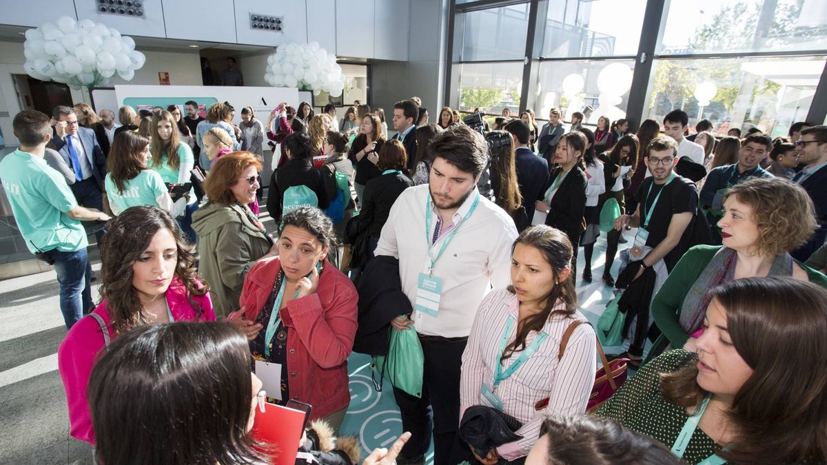 Adecco acerca la realidad empresarial a 1.800 jóvenes estudiantes de toda España