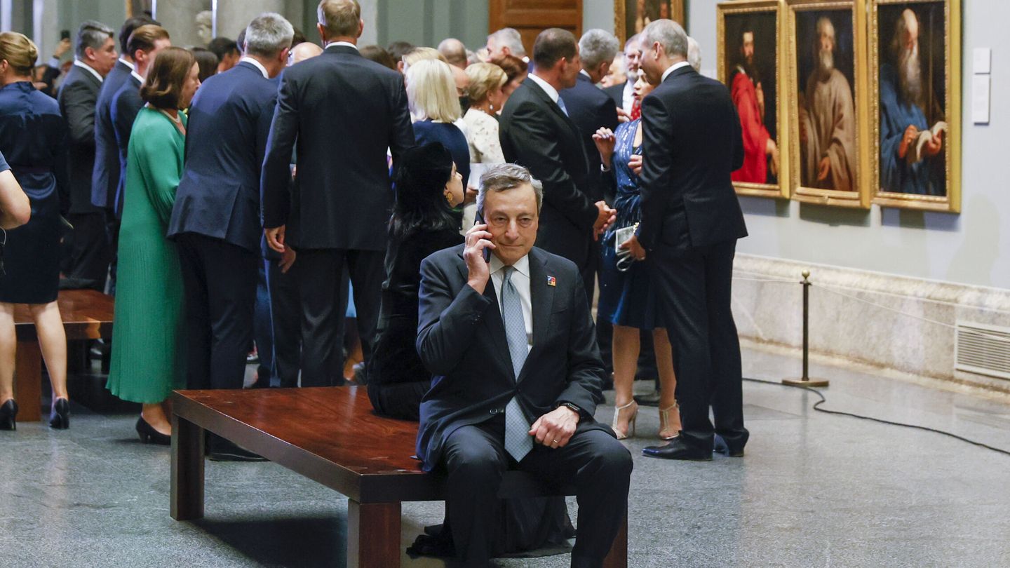El primer ministro italiano, Mario Draghi, a su llegada al Museo del Prado. (EFE/Ballesteros)