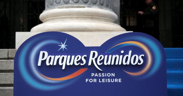 Foto: Una foto con el logo de Parques Reunidos. (Reuters)