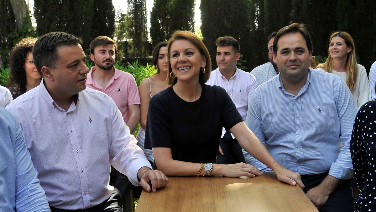 El aparato del PP apuesta por el presidente de Albacete en la sucesión de Cospedal   