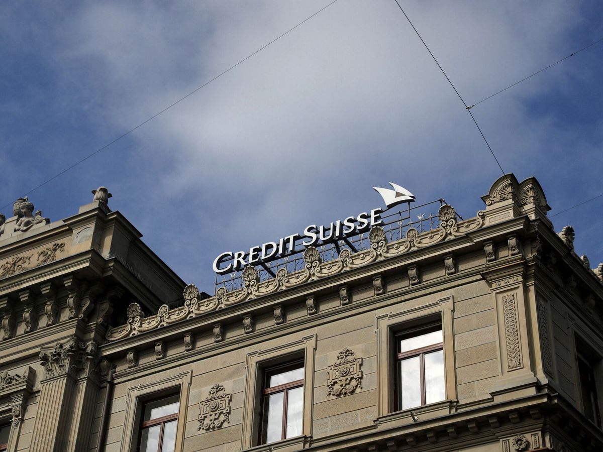 Foto: Logo de Credit Suisse en unas oficinas en Zúrich. (Reuters/Arnd Wiegmann)