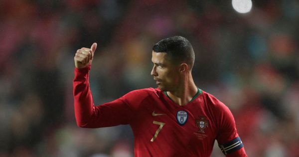 Foto: Cristiano Ronaldo en un partido con Portugal. (Reuters)