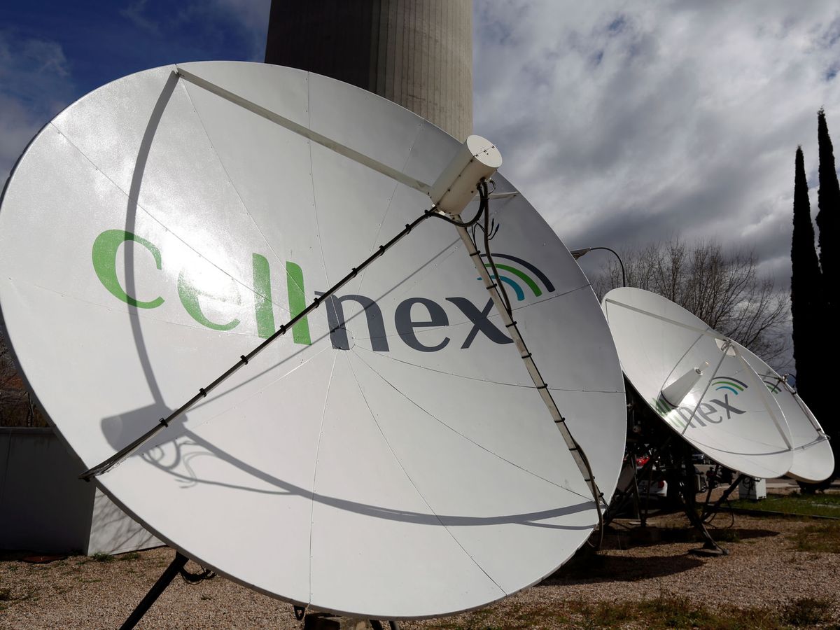Foto: Antenas de telecomunicación de Cellnex (EFE)