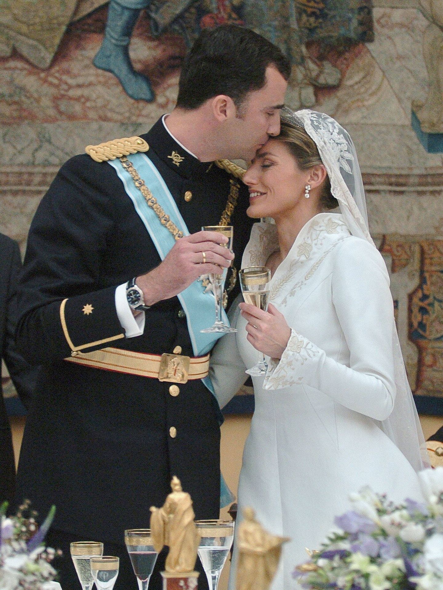 El rey Felipe y la reina Letizia, en su boda en 2004. (Getty)