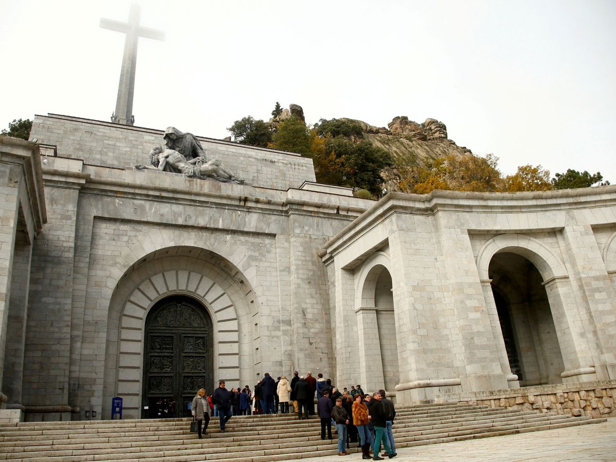 Foto: Basílica del Valle de los Caídos durante el 20 de noviembre de 2019. (Reuters/Javier Barbancho)