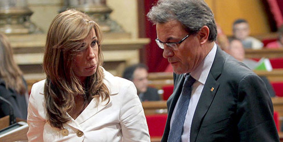 Foto: El Gobierno ultima un anticipo de 120 millones a Cataluña para pagar nóminas