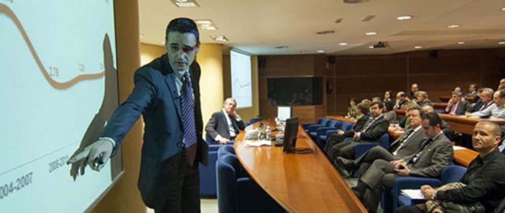 Foto: El presidente de Mondragón Internacional explica cómo debe salir España de la crisis