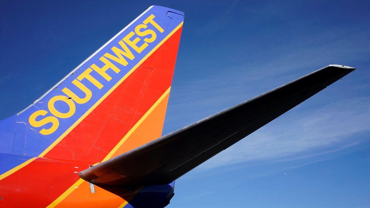 Un Boeing 737 Max 8 sin pasajeros hace un aterrizaje de emergencia en Orlando