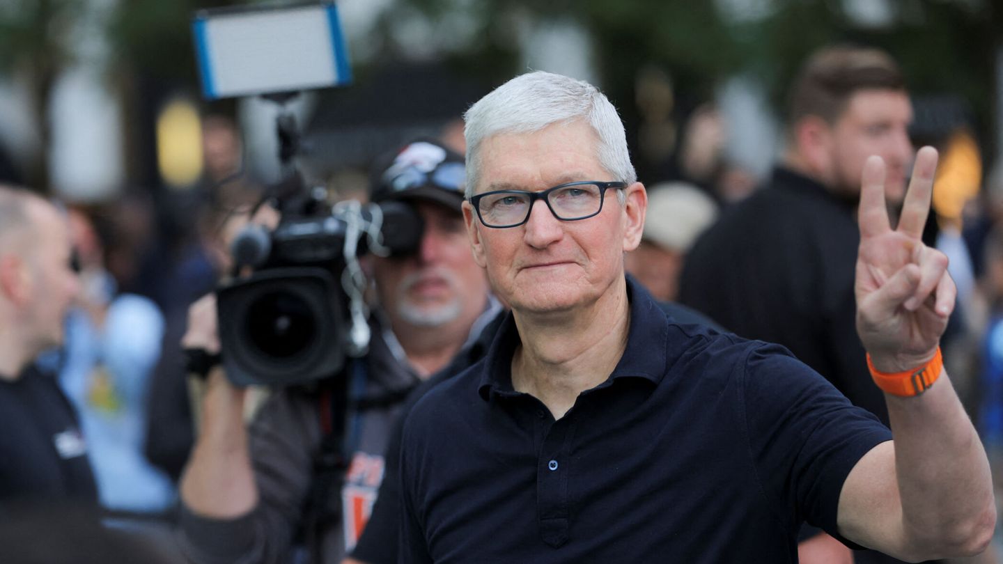 Tim Cook. (Reuters/Andrew Kelly)