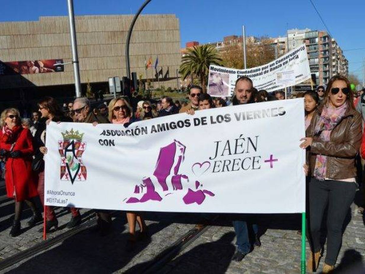 Foto: Manifestación de Jaén Merece Más.