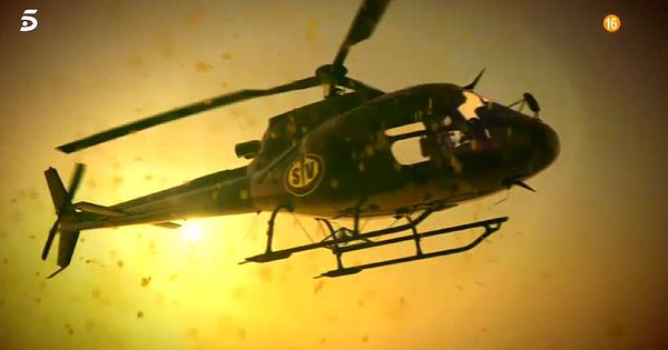 Foto: Imagen del helicóptero en la promo de 'Supervivientes 2019'. (Mediaset)