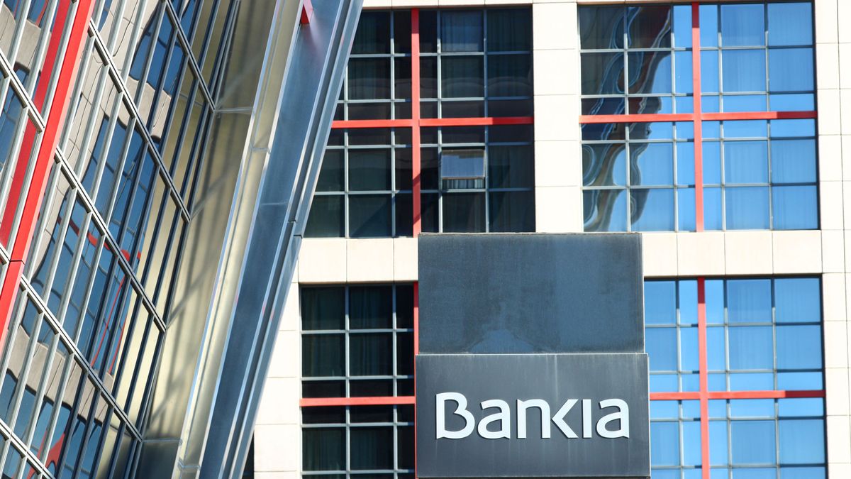 El mal 'timing' del Frob: la brecha de valoración de Bankia con Caixa, en máximos