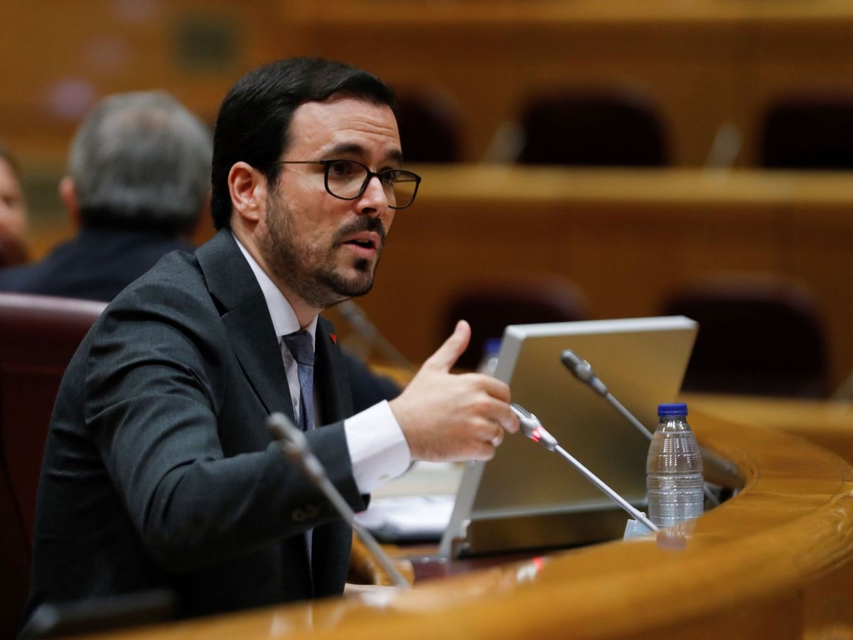 Foto: El ministro de Consumo, Alberto Garzón, durante una comparecencia en la comisión de Sanidad y Consumo del Senado. (EFE)