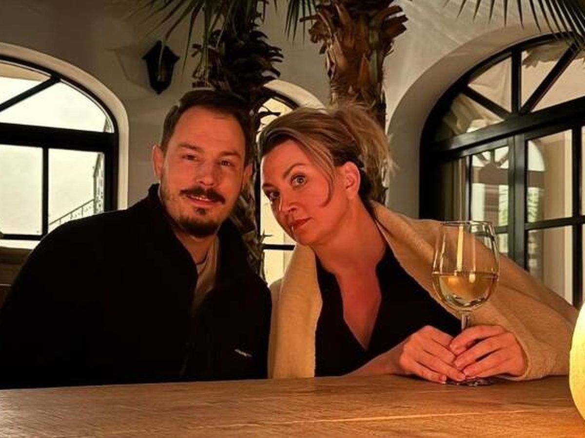 Foto:  Camilla Läckberg y su marido durante su estancia en Benidorm. (Instagram/@lackberg)