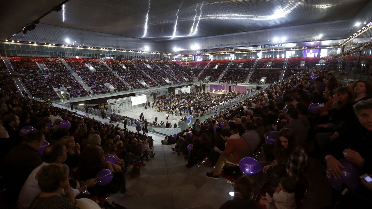 Podemos reunió a 12.000 personas en la Caja Mágica en Madrid en la campaña de diciembre. (Efe)