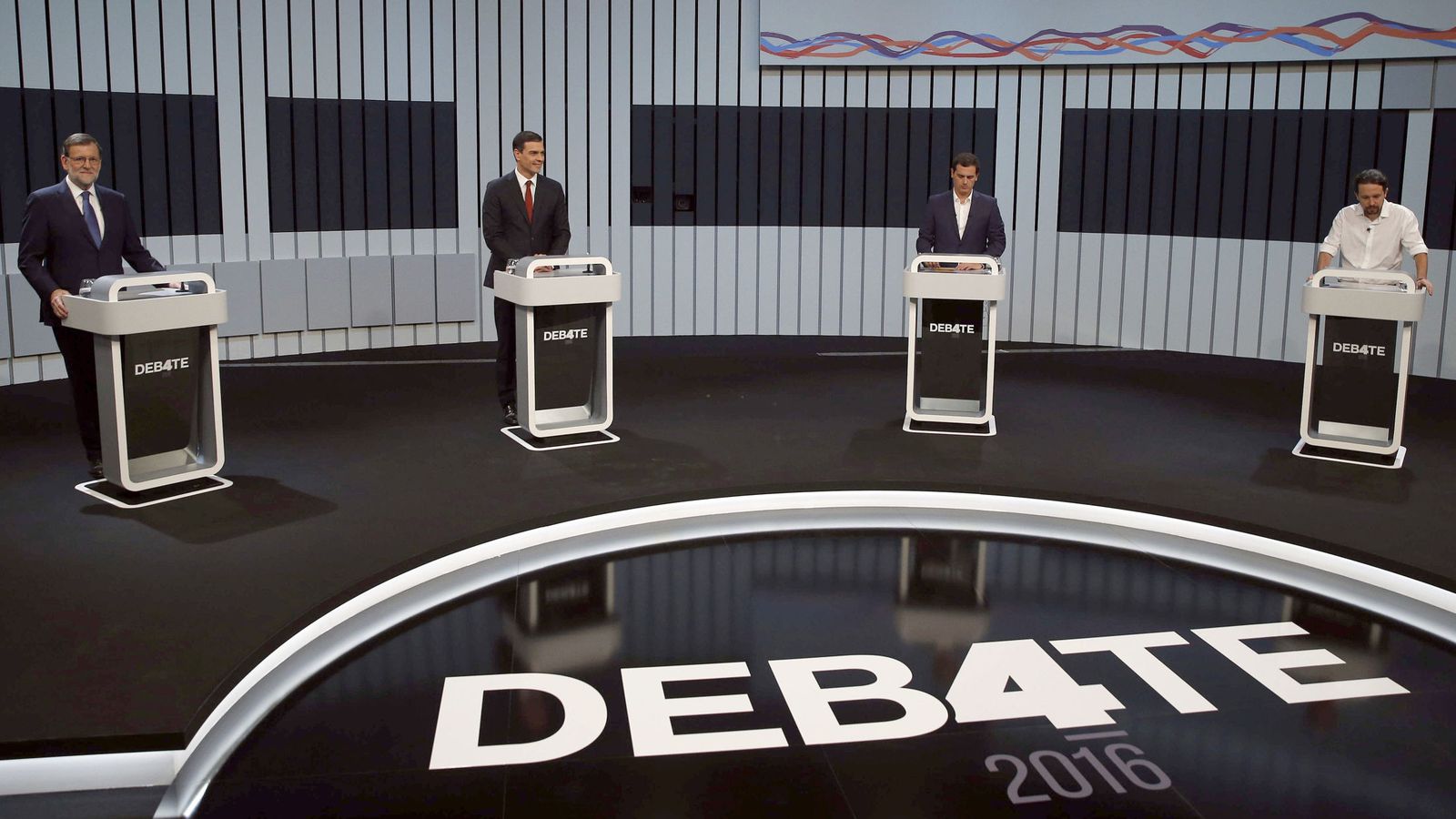 Foto: De izquierda a derecha, Mariano Rajoy (PP), Pedro Sánchez (PSOE), Albert Rivera (Cs) y Pablo Iglesias (UP), en el debate celebrado el 13 de junio. (EFE)
