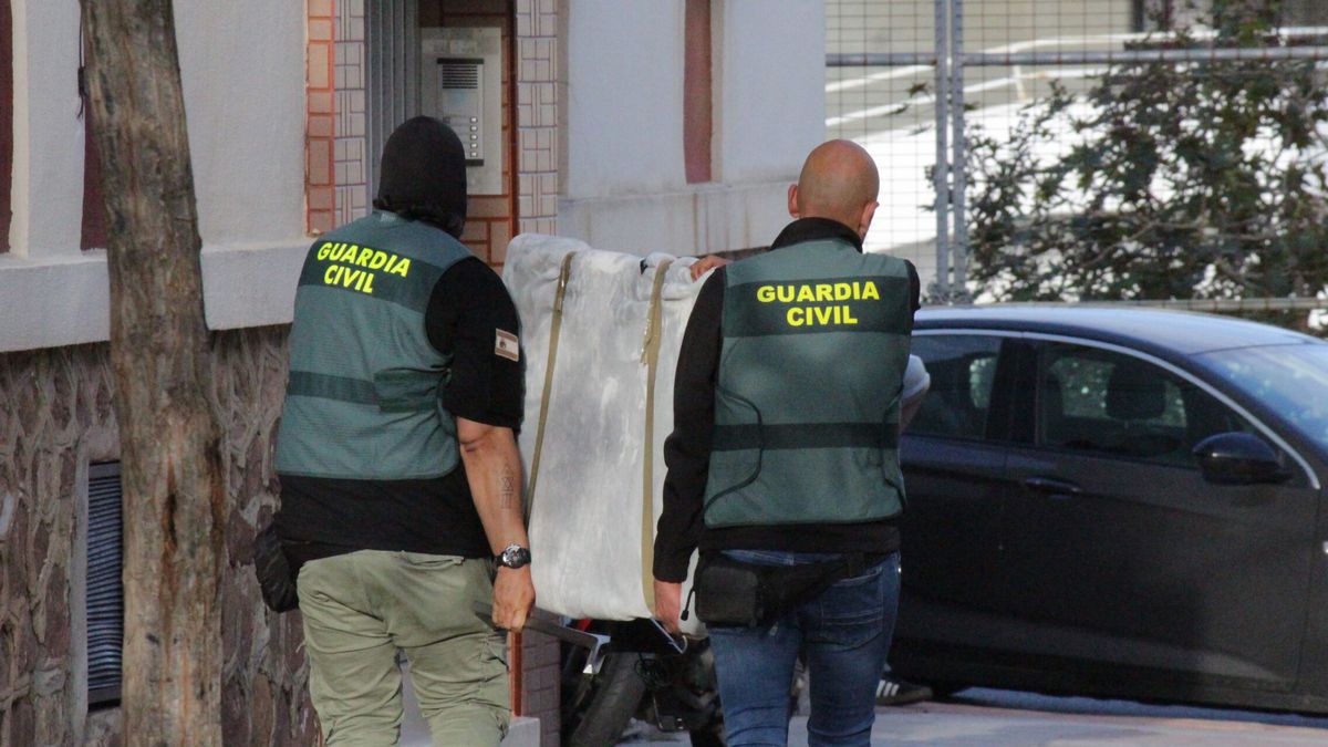 Ocho niños entre uno y 15 años, acogidos en Ceuta tras la detención de sus padres con más de 200 kilos de hachís