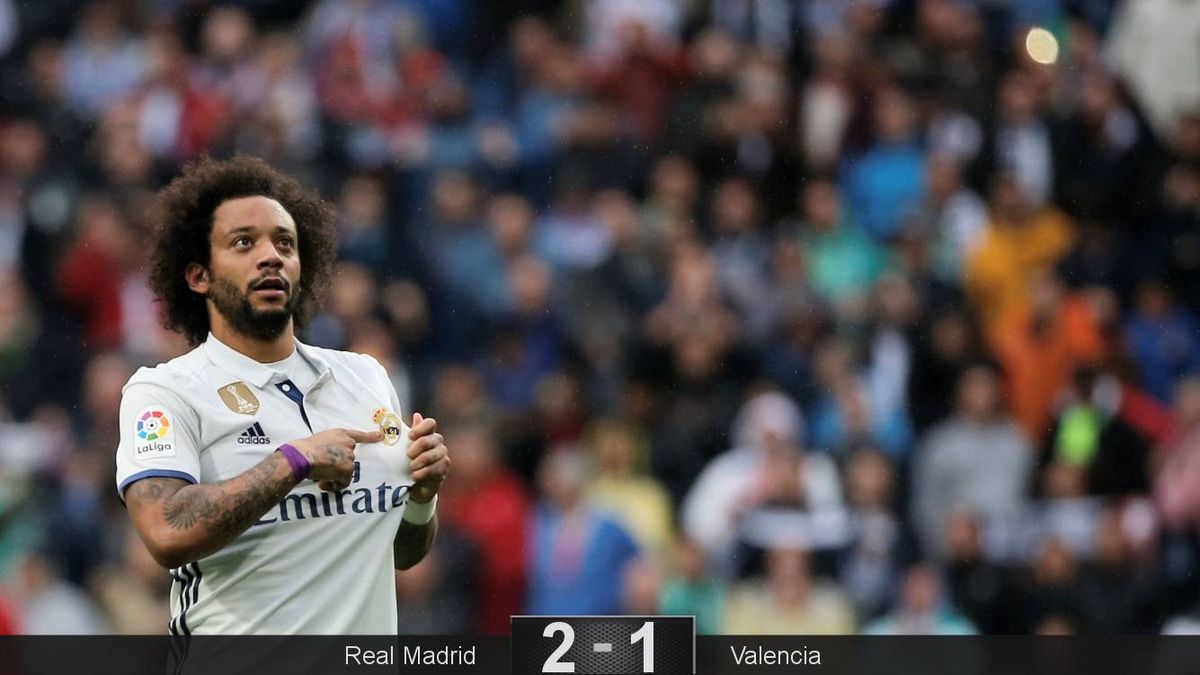 El Real Madrid juega con fuego contra el Valencia, pero Marcelo evita que se queme