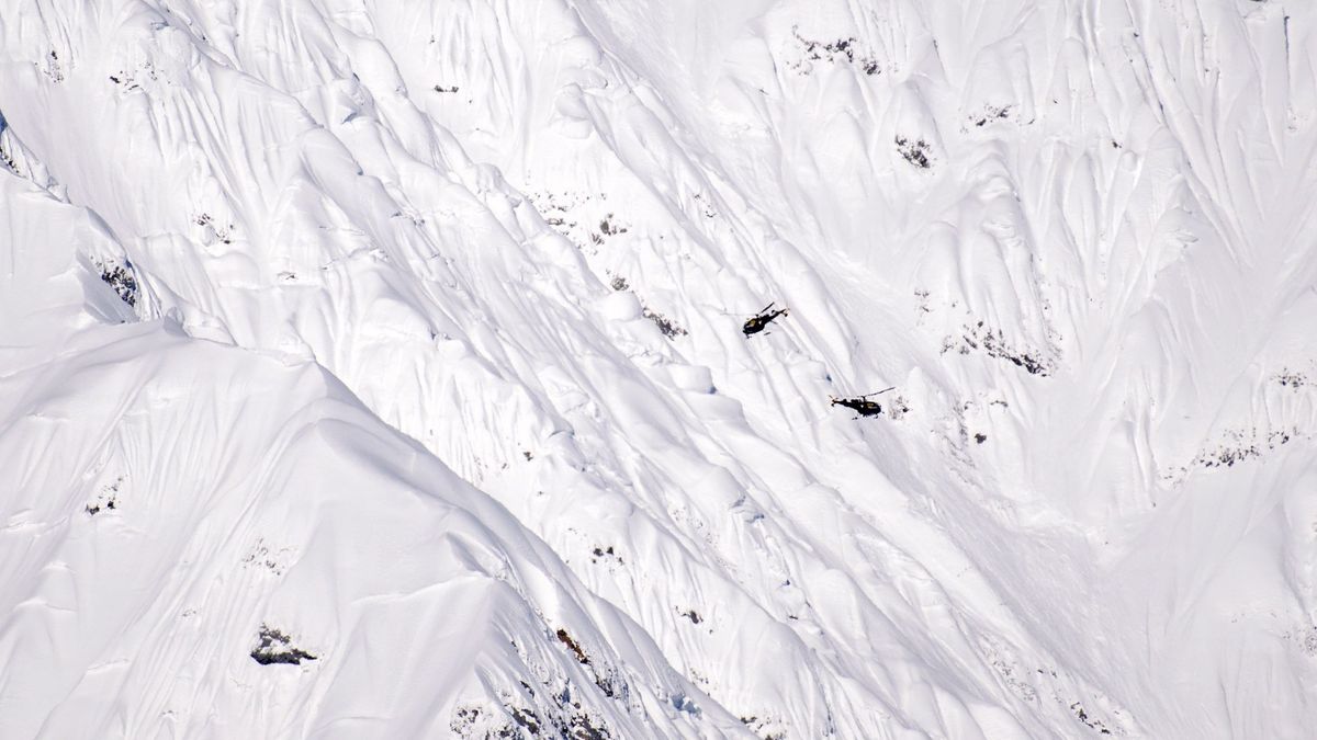 Mueren cuatro esquiadores de fondo por un alud en los Alpes suizos