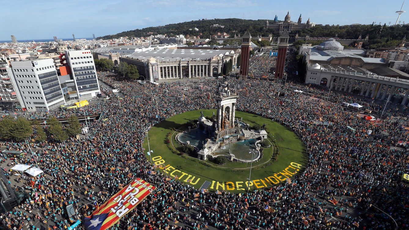 Cataluña vive una Diada entre la nostalgia y el ajuste de cuentas entre independentistas