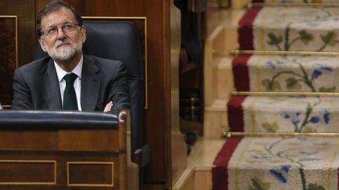 Rajoy vuelve al Congreso de incógnito para recuperar sus mejores discursos