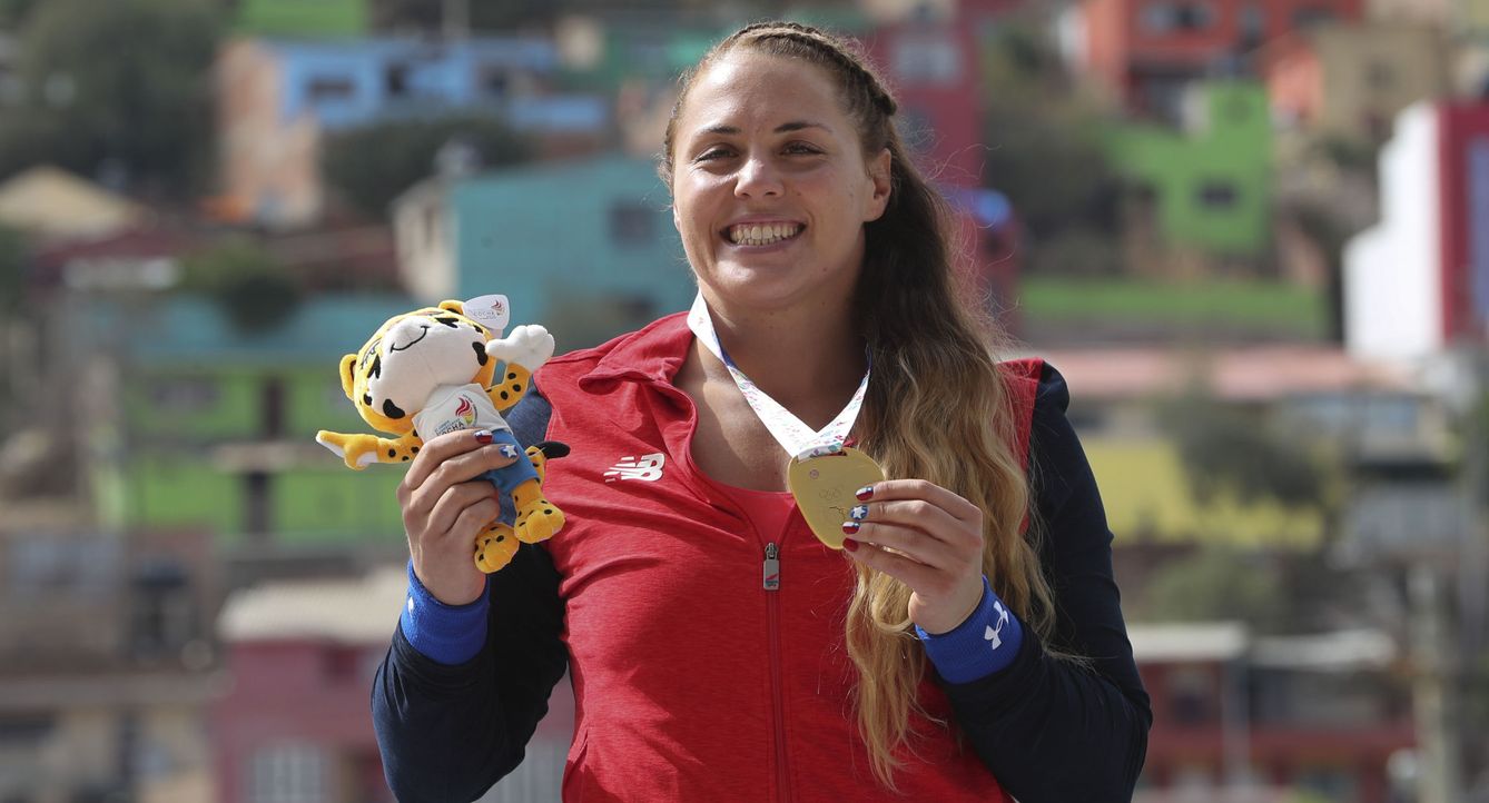 La atleta chilena Natalia Duco en mayo. (EFE)
