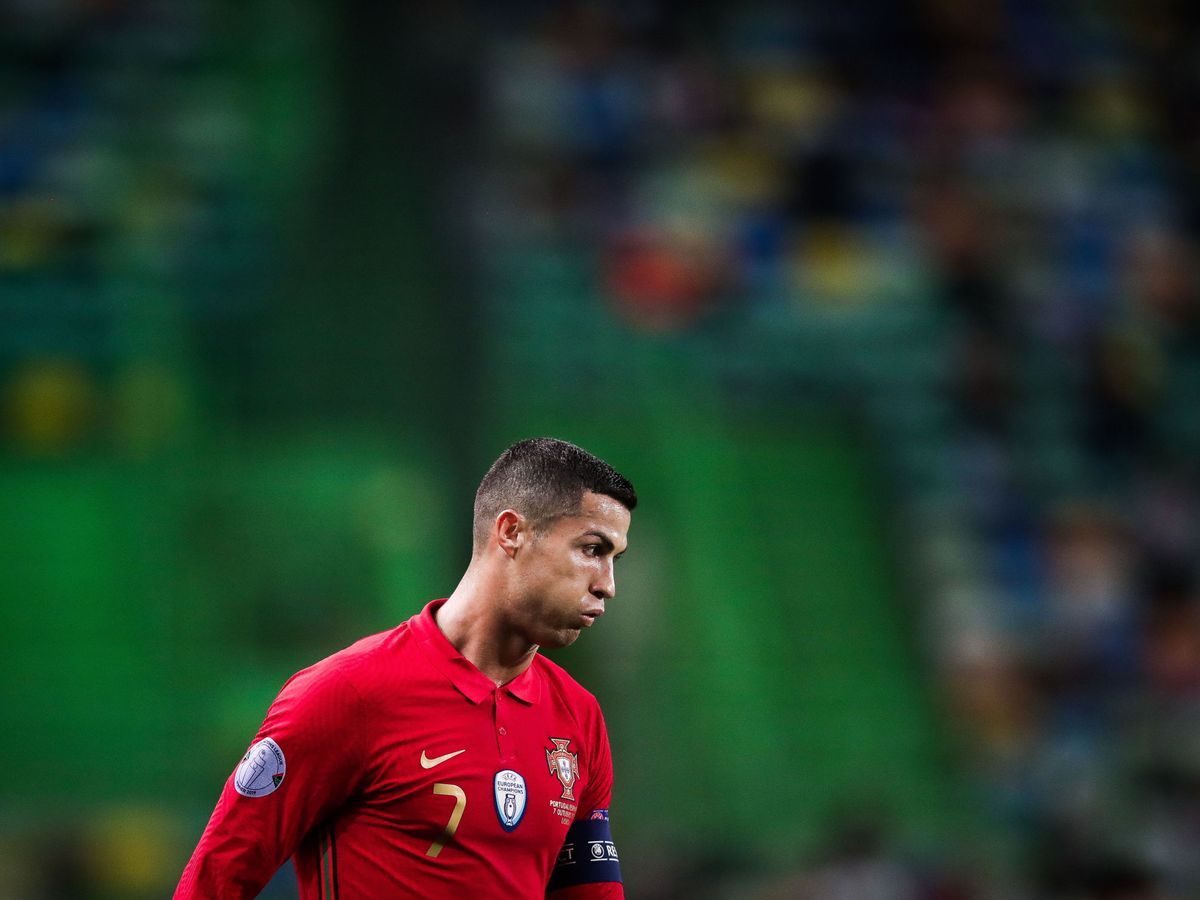 Foto: Cristiano Ronaldo, en el partido frente a España. (EFE)