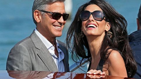 Amal Clooney vuelve a Venecia 5 años después de su boda, ¿vestida de novia? 