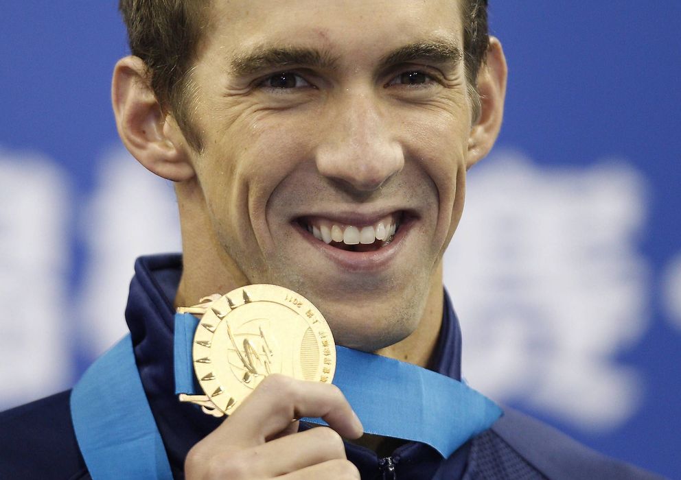 Foto: Phelps podría estar pensando en llegar a Río 2016 (EFE).