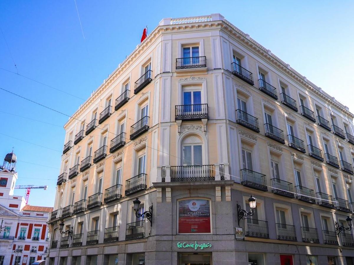 Foto: Edificio de El Corte Inglés en Puerta del Sol 10. (Cedida)