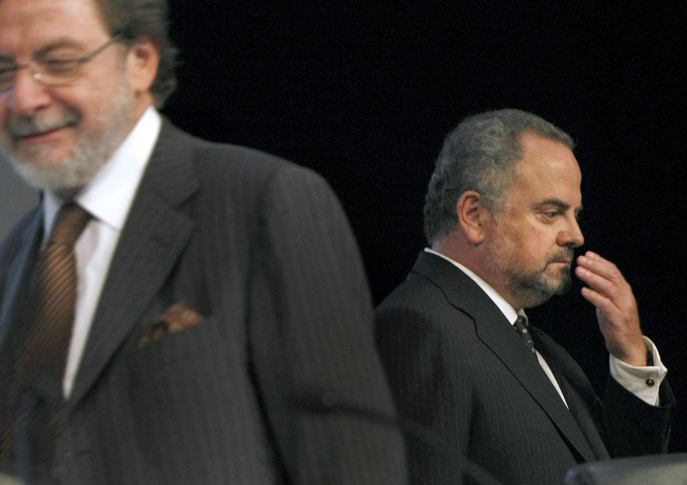 Foto: El presidente de Prisa, Ignacio Polanco (derecha), y el consejero delegado, Juan Luis Cebrián (izquierda)