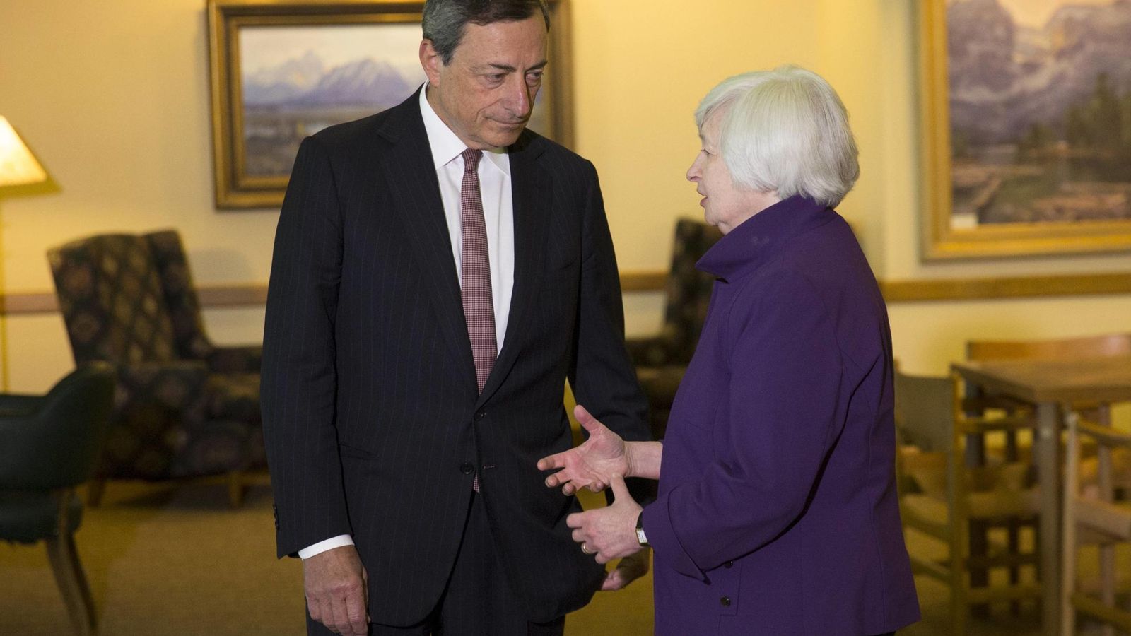 Foto: El presidente del BCE, Mario Draghi, junto con la presidente de la FED, Janet Yellen. (Reuters)