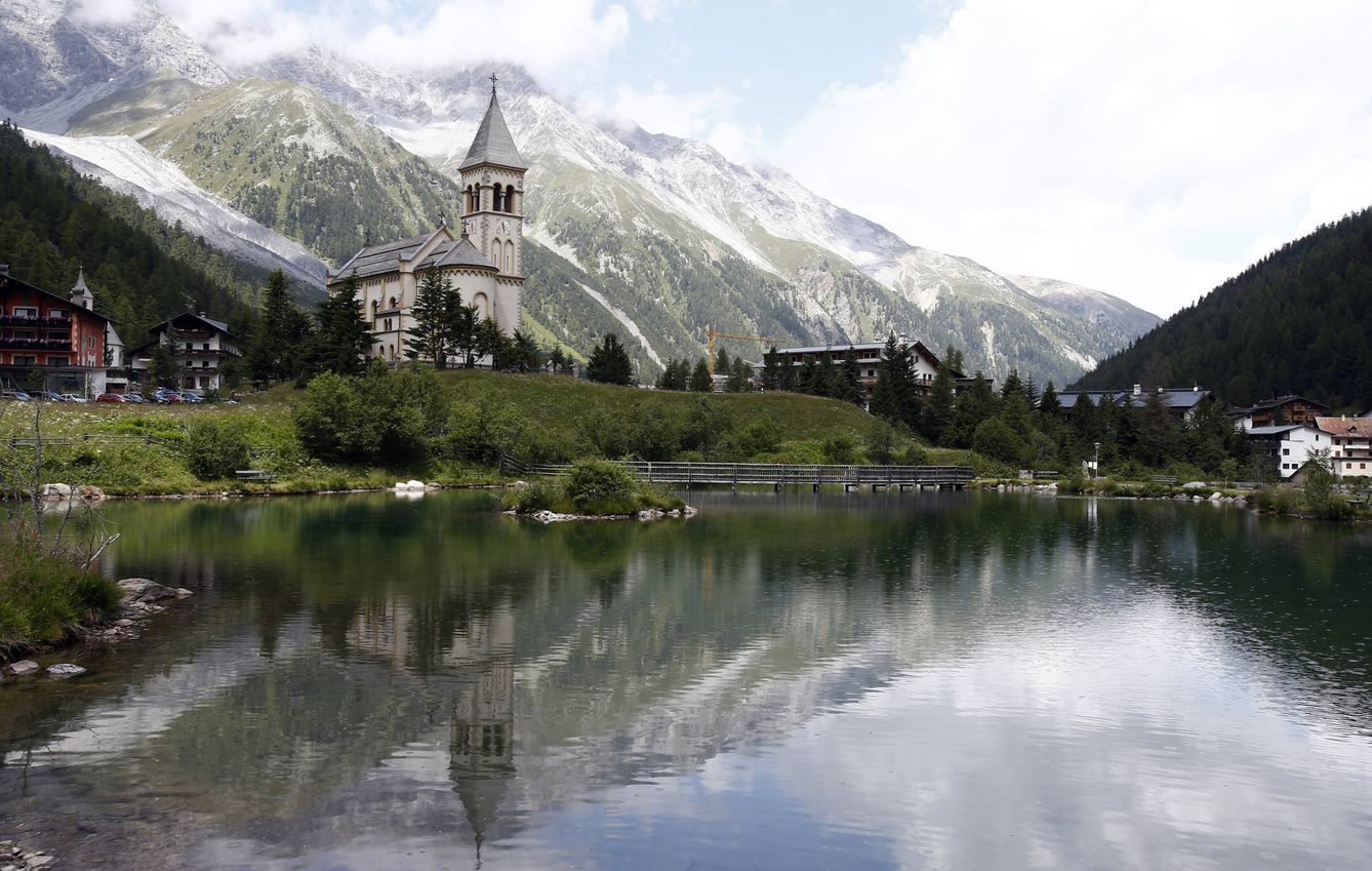 Vista de un lago en el Monte Orler, en Sulden, en el Alto Adigio (Tirol del Sor). (Reuters)