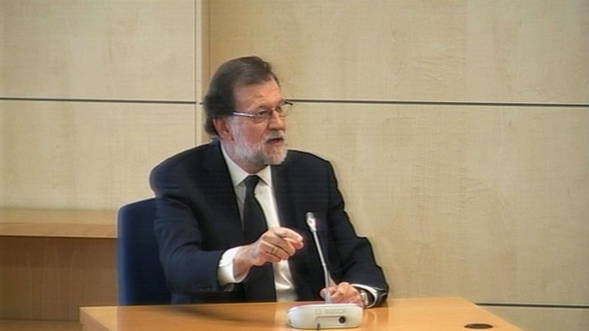 Reacciones: Iglesias tacha a Rajoy de "vergonzoso" y Sánchez pide su dimisión