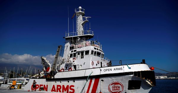 Foto: Imagen de archivo de un buque de la ONG Proactiva Open Arms. (Reuters)
