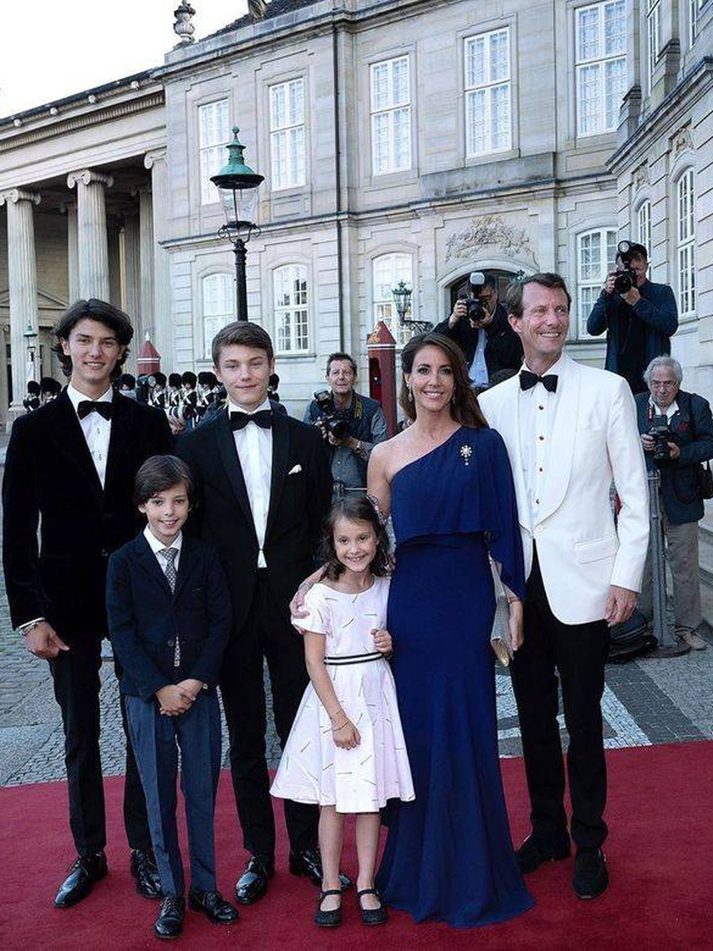 El príncipe y su familia. (Palacio Real danés)