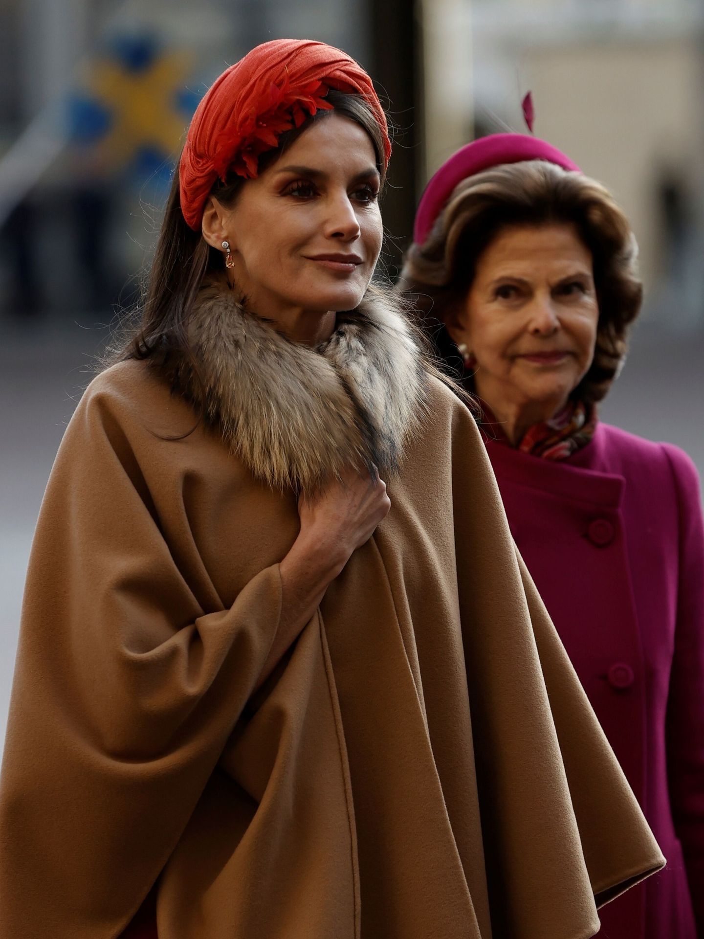 La reina Silvia y la reina Letizia, en el Palacio Real. (Juanjo Martín/EFE)