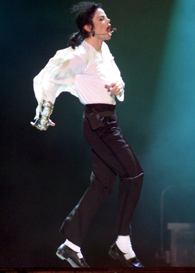 Michael Jackson, con mocasines. (EFE/Jan Nienheysen) 