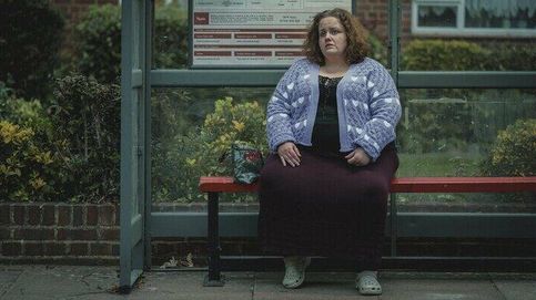 La acosadora que inspiró a Netflix para la serie 'Mi reno de peluche' rompe su silencio: Soy la víctima