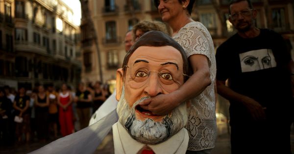 Foto: Manifestación contra la pobreza global celebrada en Málaga en junio (Reuters)