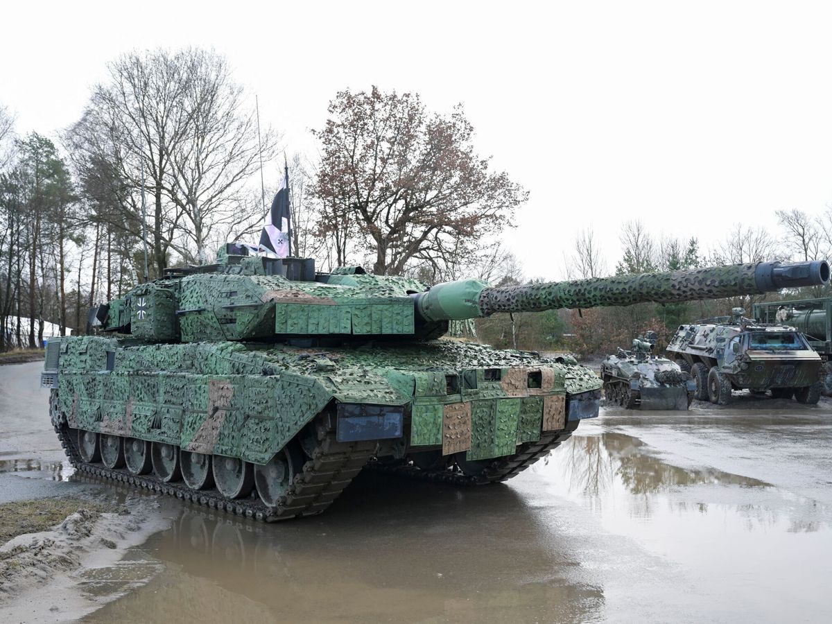 Foto: Un tanque alemán en Münster. (Reuters/Fabian Bimmer)