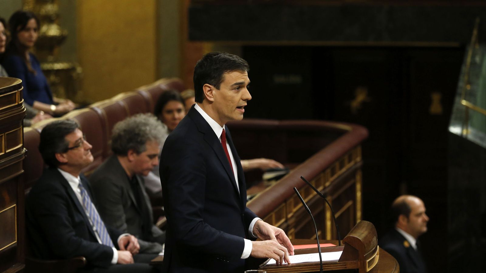 Foto: Pedro Sánchez, durante su intervención en la tribuna este viernes 4 de marzo, antes de la segunda votación de investidura. (EFE)