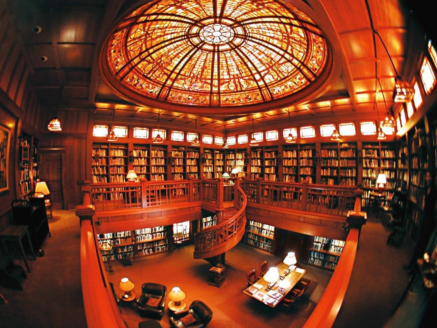 La biblioteca del Rancho Skywalker, recreada en juegos como 'Maniac Mansion'. (LucasArts)